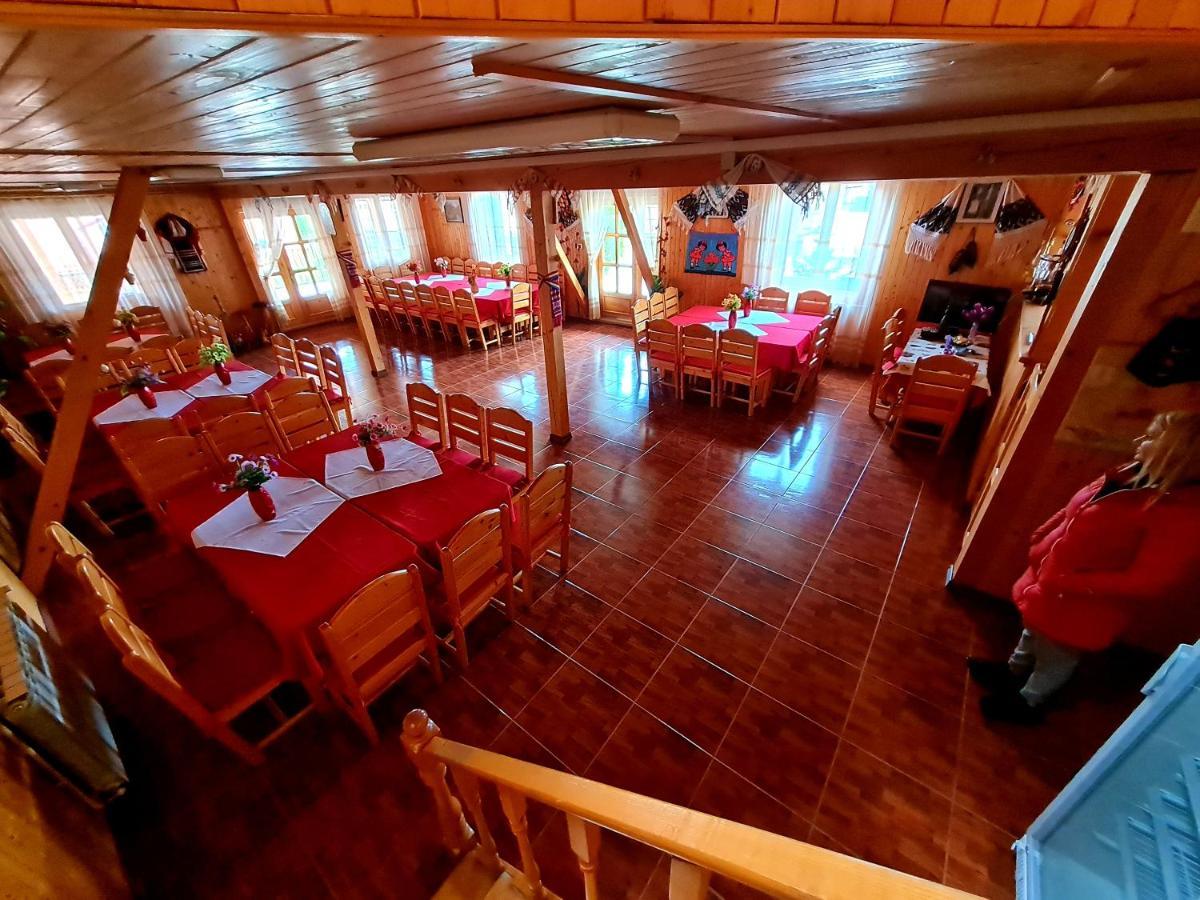 Pensiunea Sanziana Hotel Орадеа Екстериор снимка
