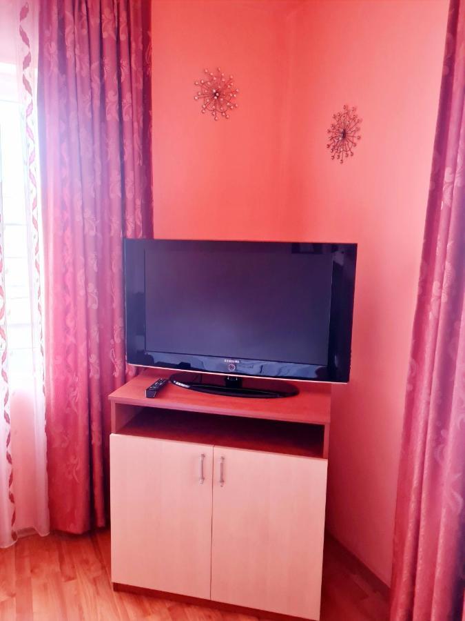 Pensiunea Sanziana Hotel Орадеа Екстериор снимка